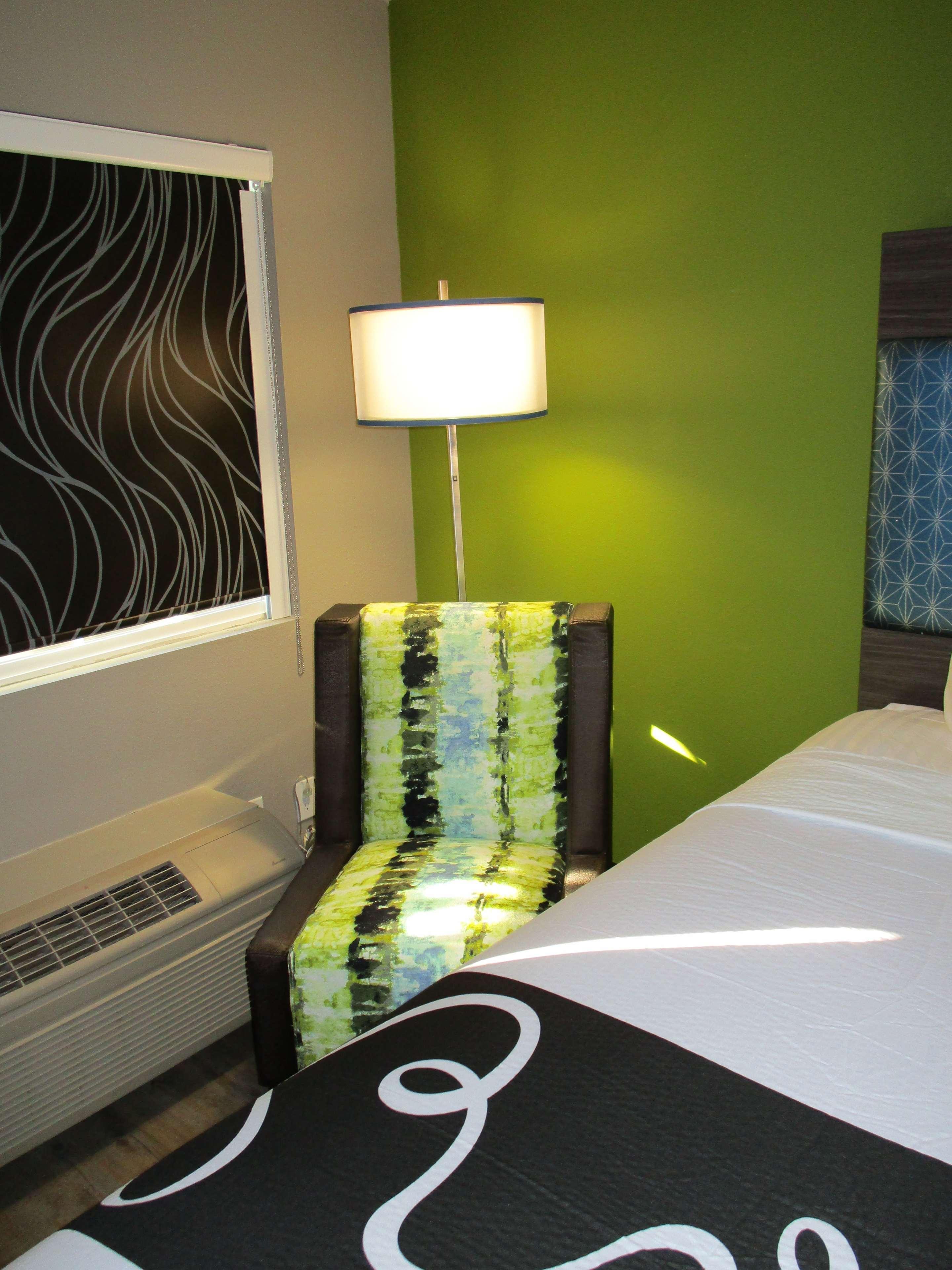 Surestay By Western Point Motel 2*